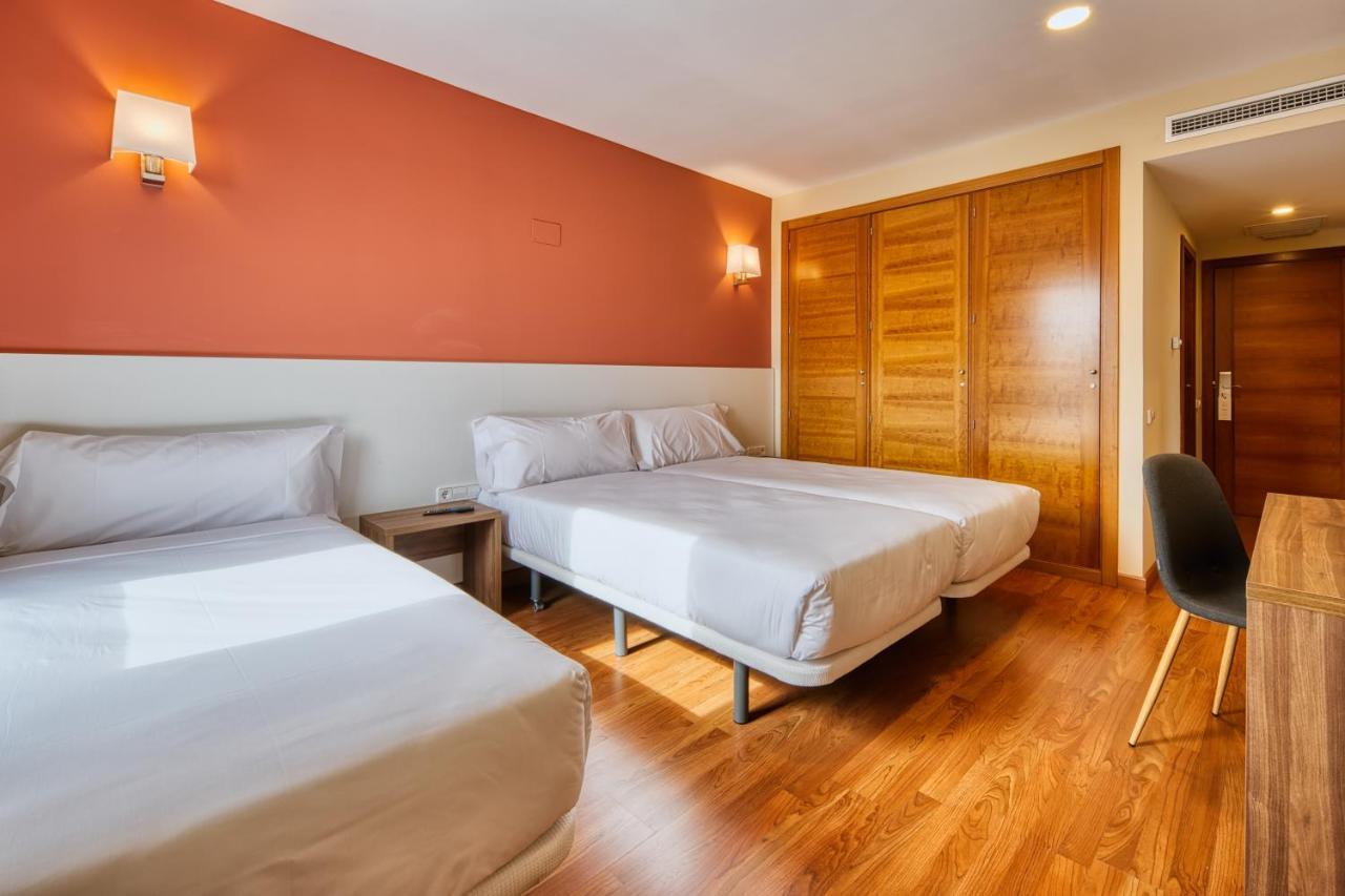 Checkin Madrid Мостолес Экстерьер фото