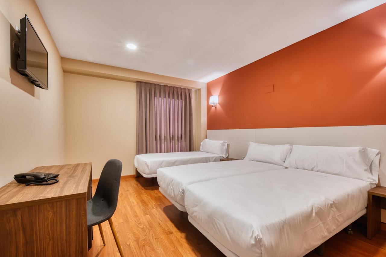 Checkin Madrid Мостолес Экстерьер фото